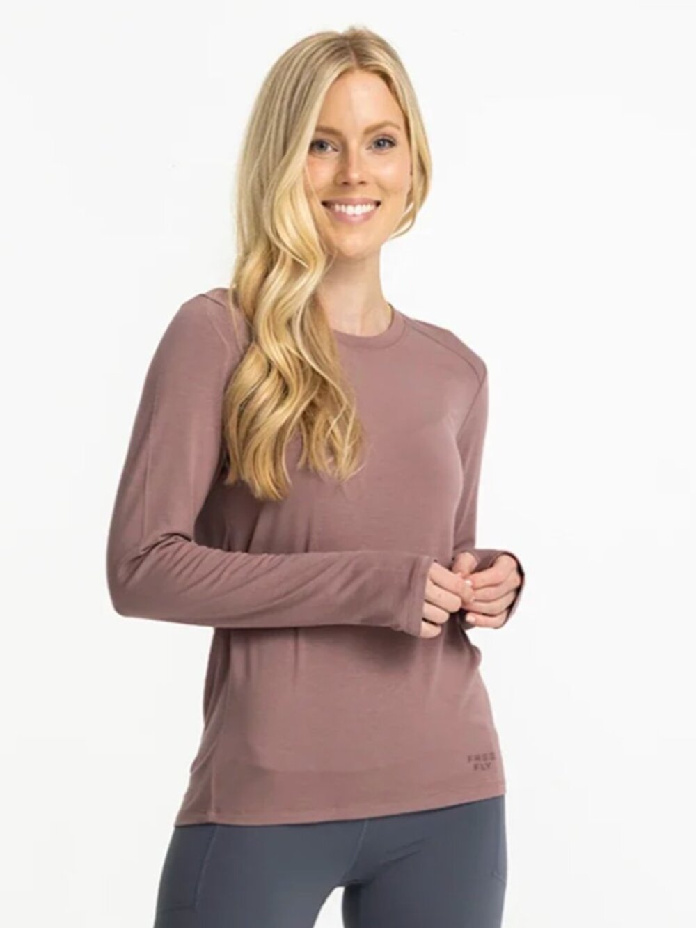 Free Fly Bamboo Shade Long Sleeve Women's Small Purple Fig Thumb Holes Quick Dry